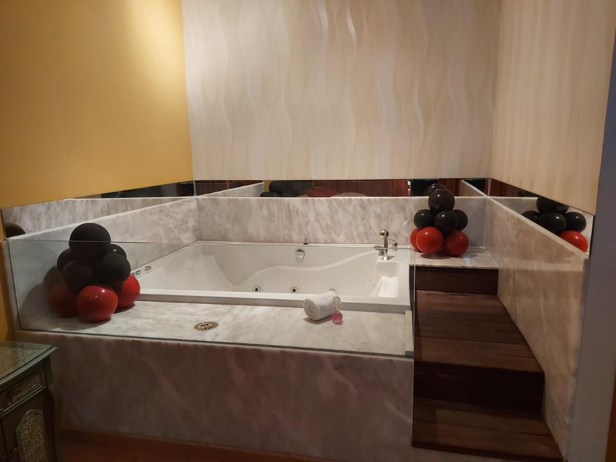 Motel Acropolis Кампонарая Экстерьер фото